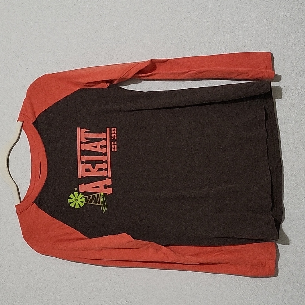 Long sleeve Ariat t-shirt
